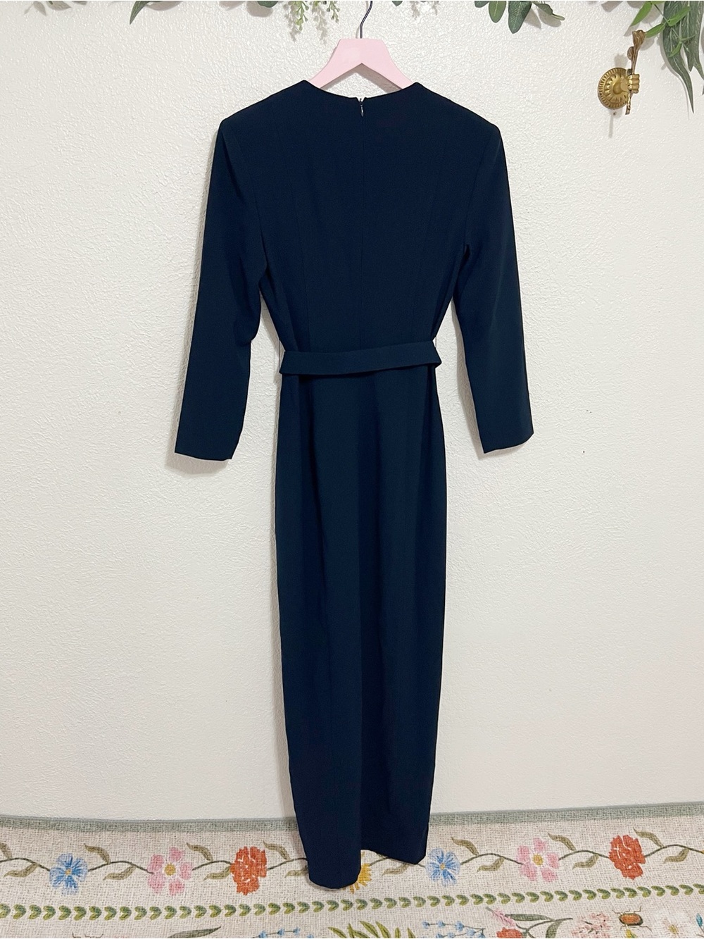 NWT Nicholas Kalissa Belted Crepe Gown - Picture 7 of 10